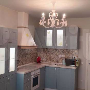 Сдается 1-комнатная квартира, 52 м²