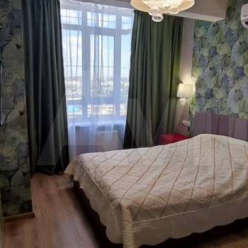 Сдается 1-комнатная квартира, 52 м²