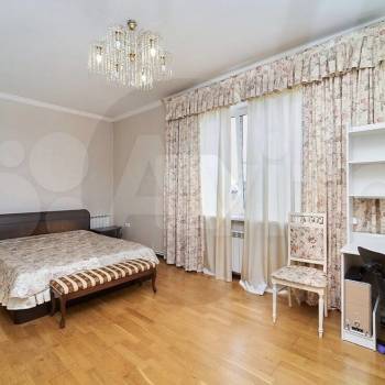Продается 3-х комнатная квартира, 95 м²