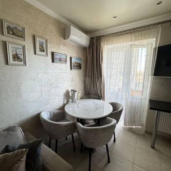 Продается 2-х комнатная квартира, 57 м²