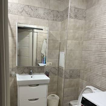 Продается 1-комнатная квартира, 38 м²