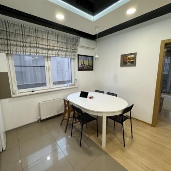 Продается 3-х комнатная квартира, 80 м²