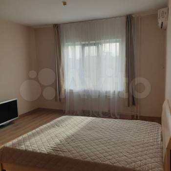 Сдается 2-х комнатная квартира, 72,1 м²