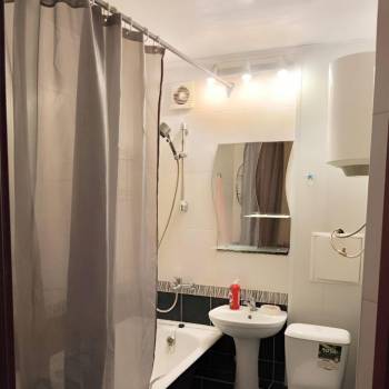 Сдается 1-комнатная квартира, 43 м²