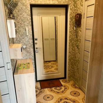 Продается 1-комнатная квартира, 37 м²