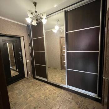 Продается 1-комнатная квартира, 40,4 м²