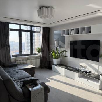 Продается Многокомнатная квартира, 128 м²