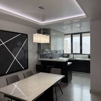 Продается Многокомнатная квартира, 128 м²