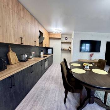 Продается 2-х комнатная квартира, 81 м²