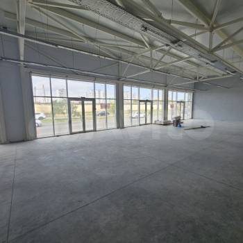 Сдается Торговое помещение, 70 м²