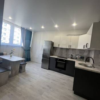 Продается 1-комнатная квартира, 39,7 м²