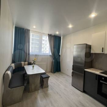 Продается 1-комнатная квартира, 39,7 м²