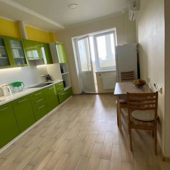 Продается 1-комнатная квартира, 44 м²