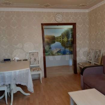 Продается Многокомнатная квартира, 82 м²