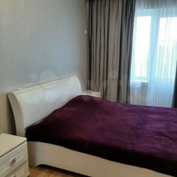 Продается Многокомнатная квартира, 82 м²