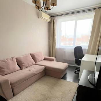 Сдается 1-комнатная квартира, 40 м²