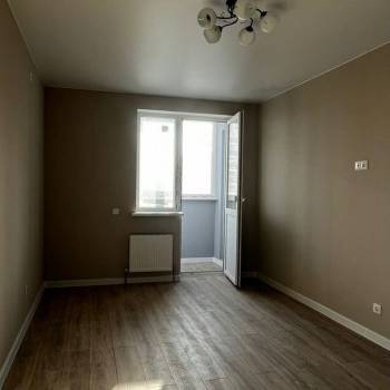 Продается 1-комнатная квартира, 37,4 м²