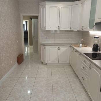 Продается 3-х комнатная квартира, 98 м²