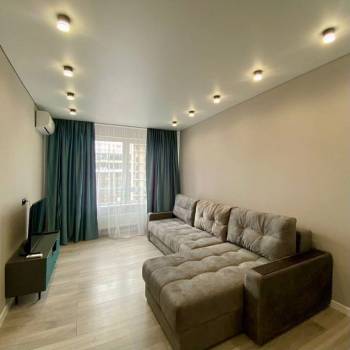 Сдается 1-комнатная квартира, 48 м²