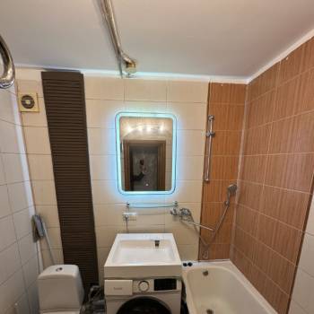 Продается 2-х комнатная квартира, 42 м²