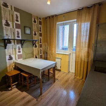 Сдается 2-х комнатная квартира, 50 м²