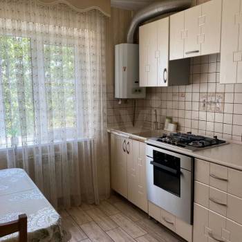 Сдается Многокомнатная квартира, 57,8 м²