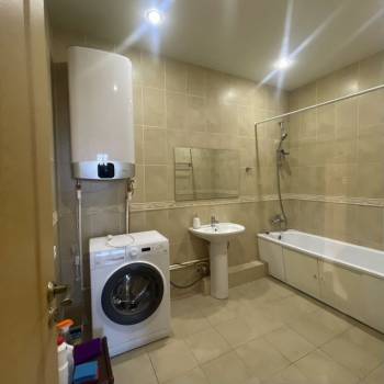 Сдается 2-х комнатная квартира, 74 м²