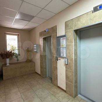 Продается 1-комнатная квартира, 47 м²