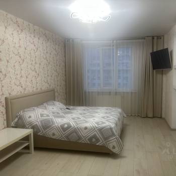 Сдается 1-комнатная квартира, 45 м²