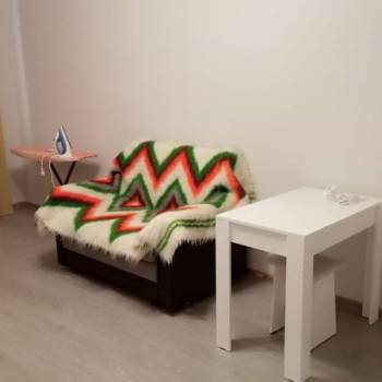 Продается 1-комнатная квартира, 40 м²