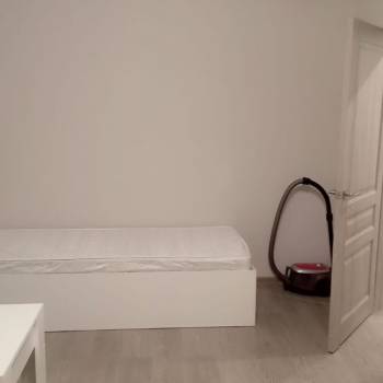 Продается 1-комнатная квартира, 40 м²