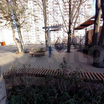 Сдается 1-комнатная квартира, 35 м²