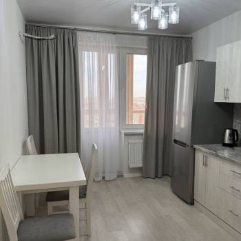 Сдается 2-х комнатная квартира, 67 м²