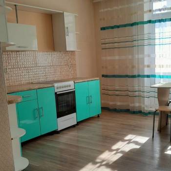 Сдается 2-х комнатная квартира, 64 м²