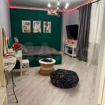 Продается 1-комнатная квартира, 50,6 м²