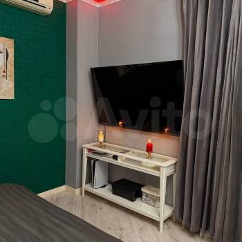 Продается 1-комнатная квартира, 50,6 м²