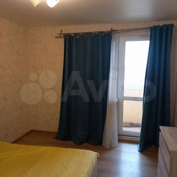 Продается 2-х комнатная квартира, 77 м²