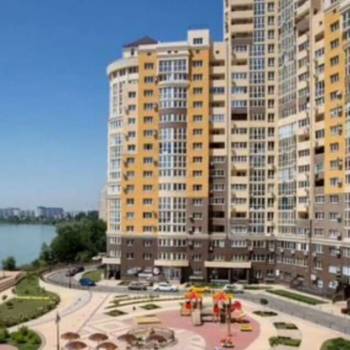 Продается 2-х комнатная квартира, 77 м²