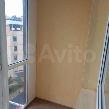 Продается 2-х комнатная квартира, 77 м²