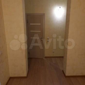 Продается 2-х комнатная квартира, 77 м²