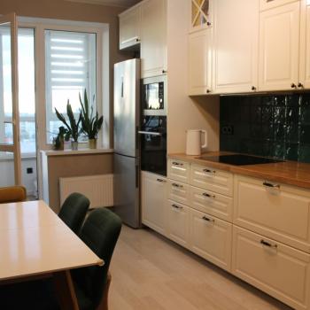 Продается 1-комнатная квартира, 46 м²