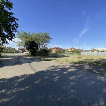 Продается Участок, 1800 м²