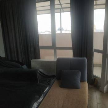 Продается 1-комнатная квартира, 30 м²