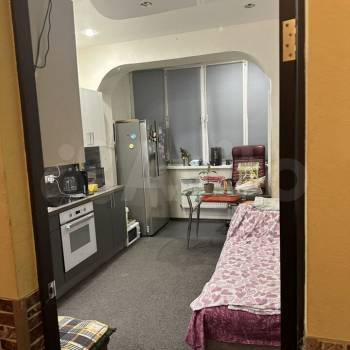 Продается 1-комнатная квартира, 41 м²