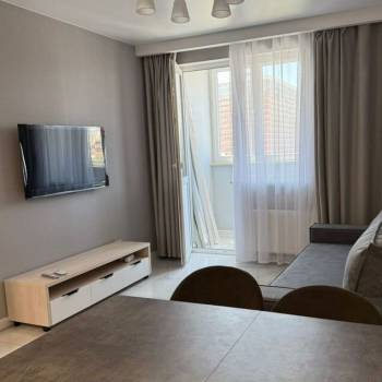 Сдается 1-комнатная квартира, 50 м²