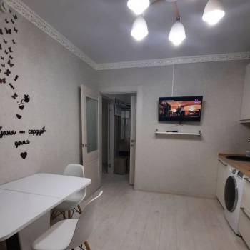 Сдается 1-комнатная квартира, 39,6 м²