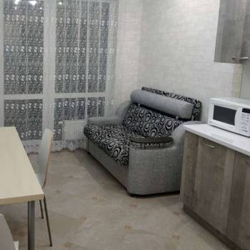 Сдается 1-комнатная квартира, 48 м²