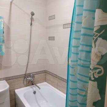 Сдается 1-комнатная квартира, 48 м²