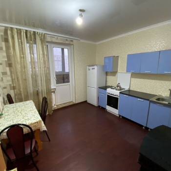 Сдается 1-комнатная квартира, 45 м²