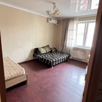 Сдается 1-комнатная квартира, 45 м²